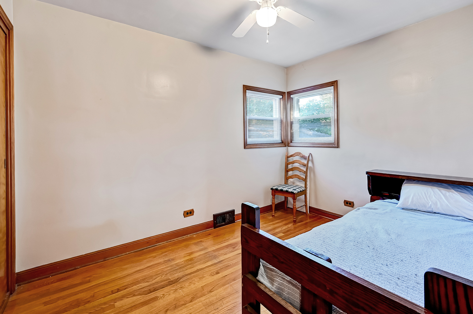 3505 Blanchan Avenue, Brookfield, IL 60513