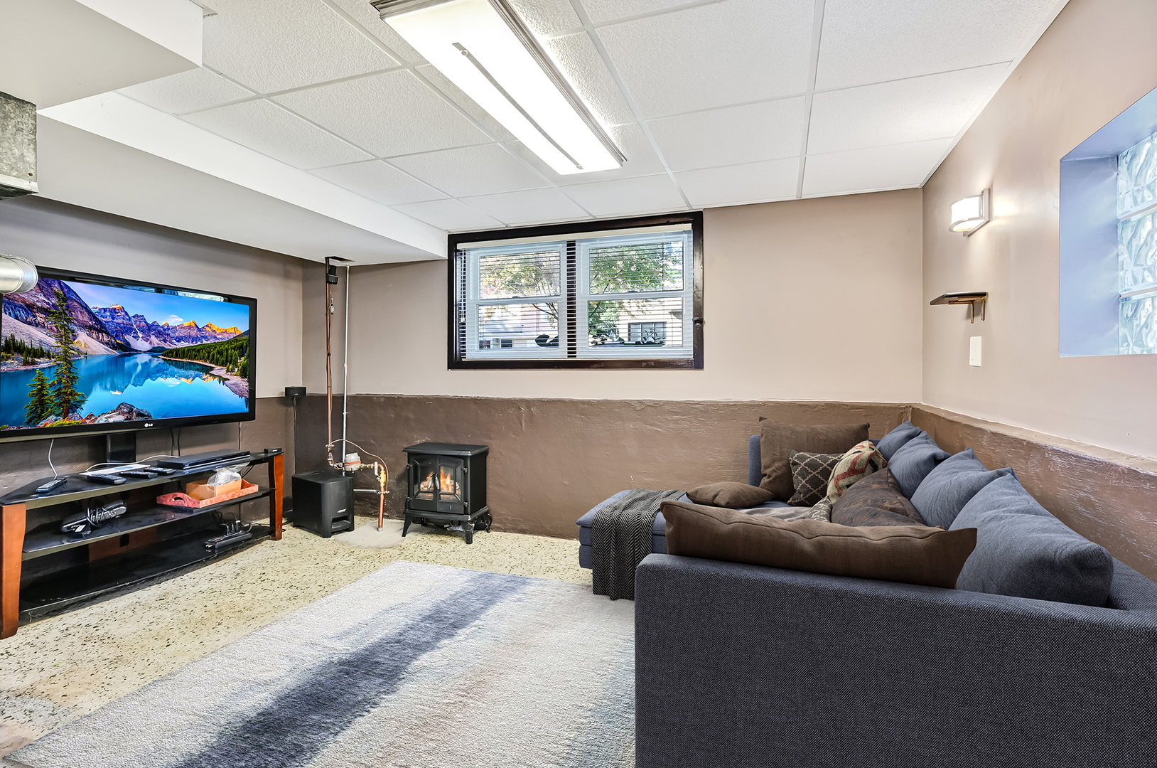 3505 Blanchan Avenue, Brookfield, IL 60513