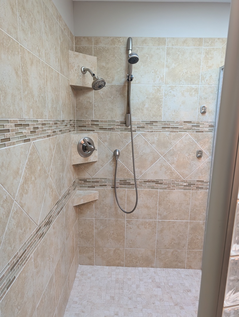 342 Sunrise Avenue, Willowbrook, IL 60527