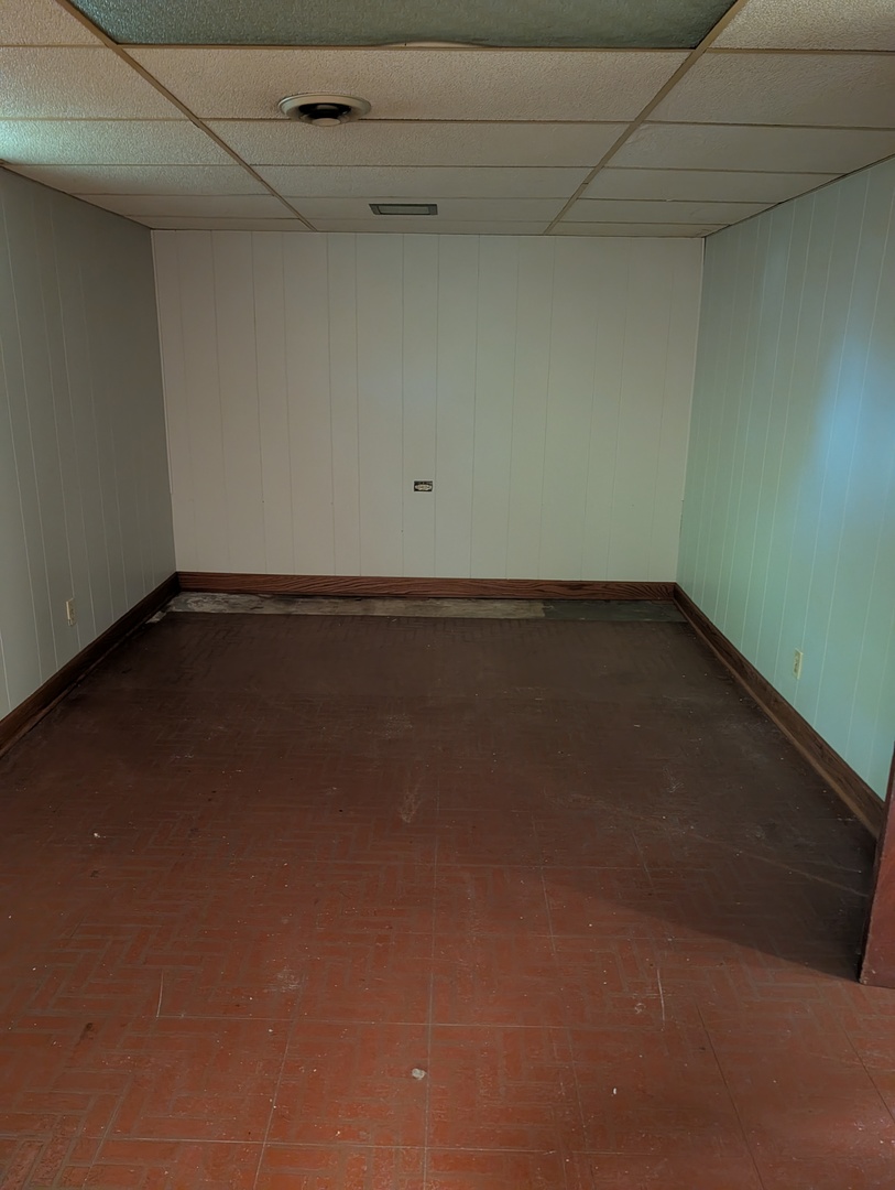 342 Sunrise Avenue, Willowbrook, IL 60527