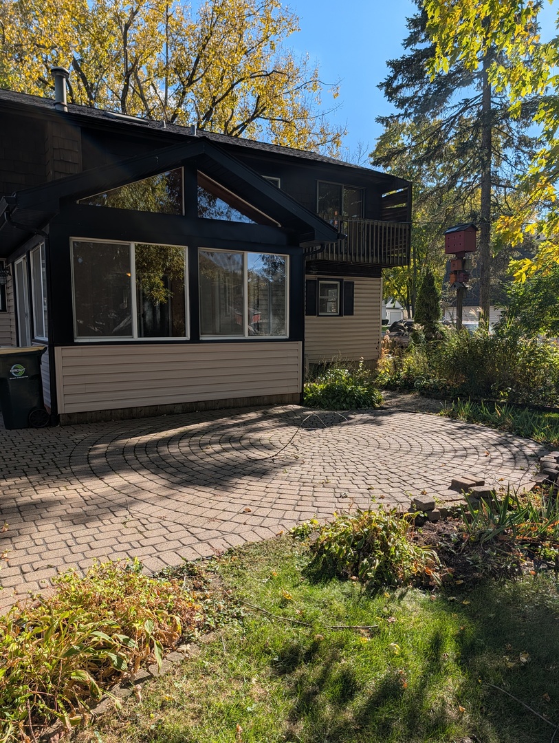 342 Sunrise Avenue, Willowbrook, IL 60527