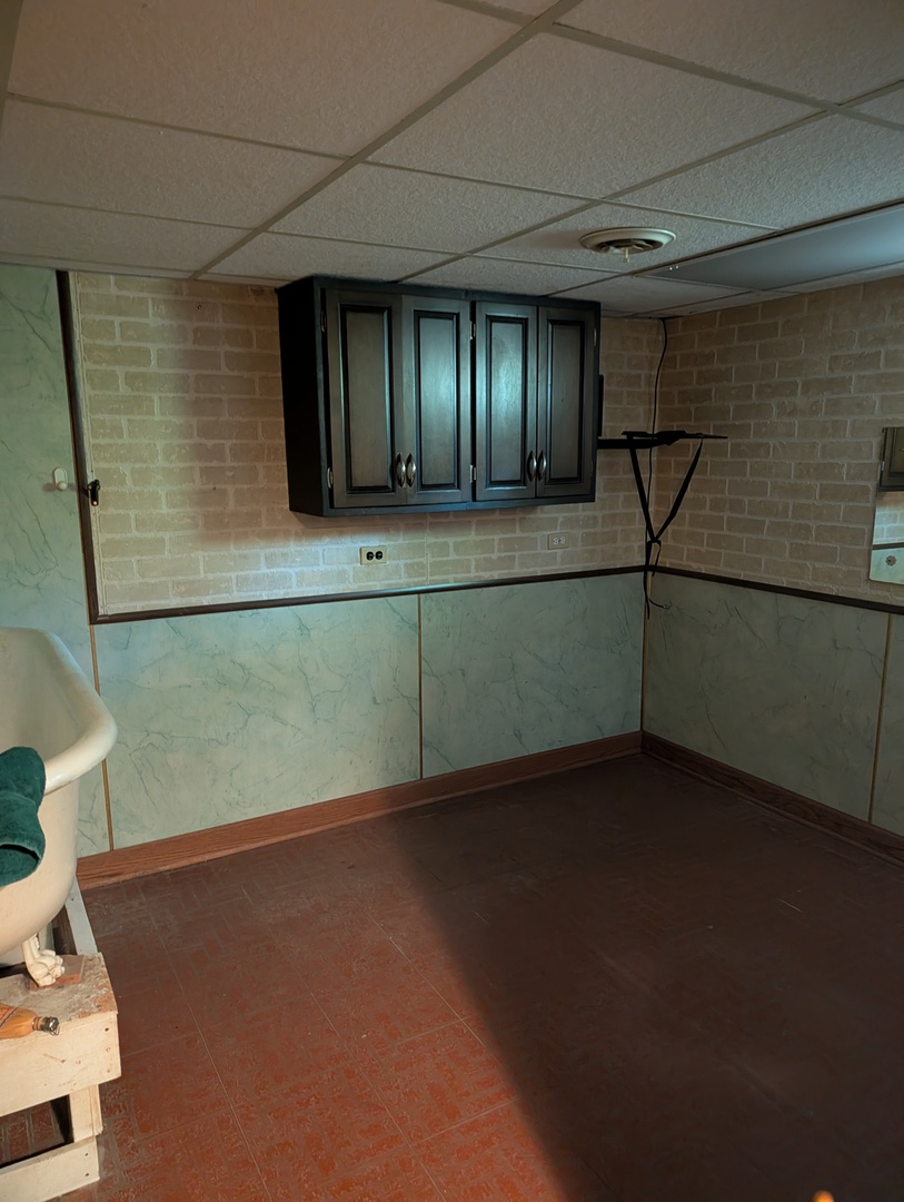 342 Sunrise Avenue, Willowbrook, IL 60527