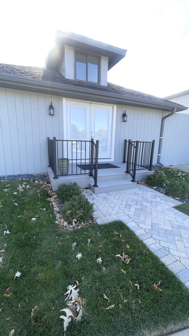 26073 W Grand Avenue, Ingleside, IL 60041