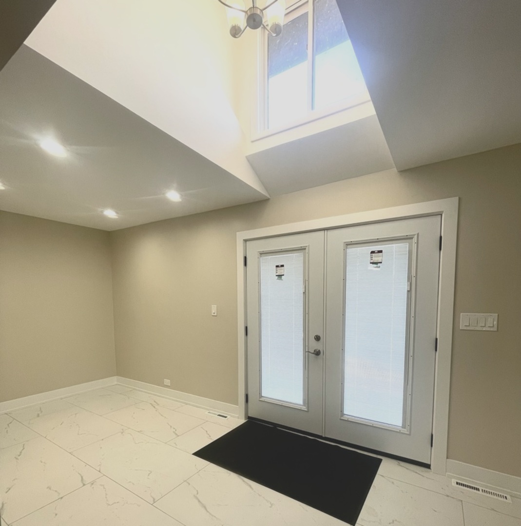 26073 W Grand Avenue, Ingleside, IL 60041