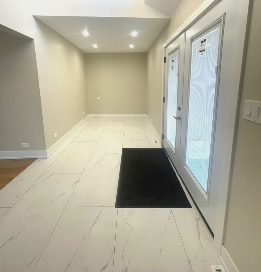 26073 W Grand Avenue, Ingleside, IL 60041