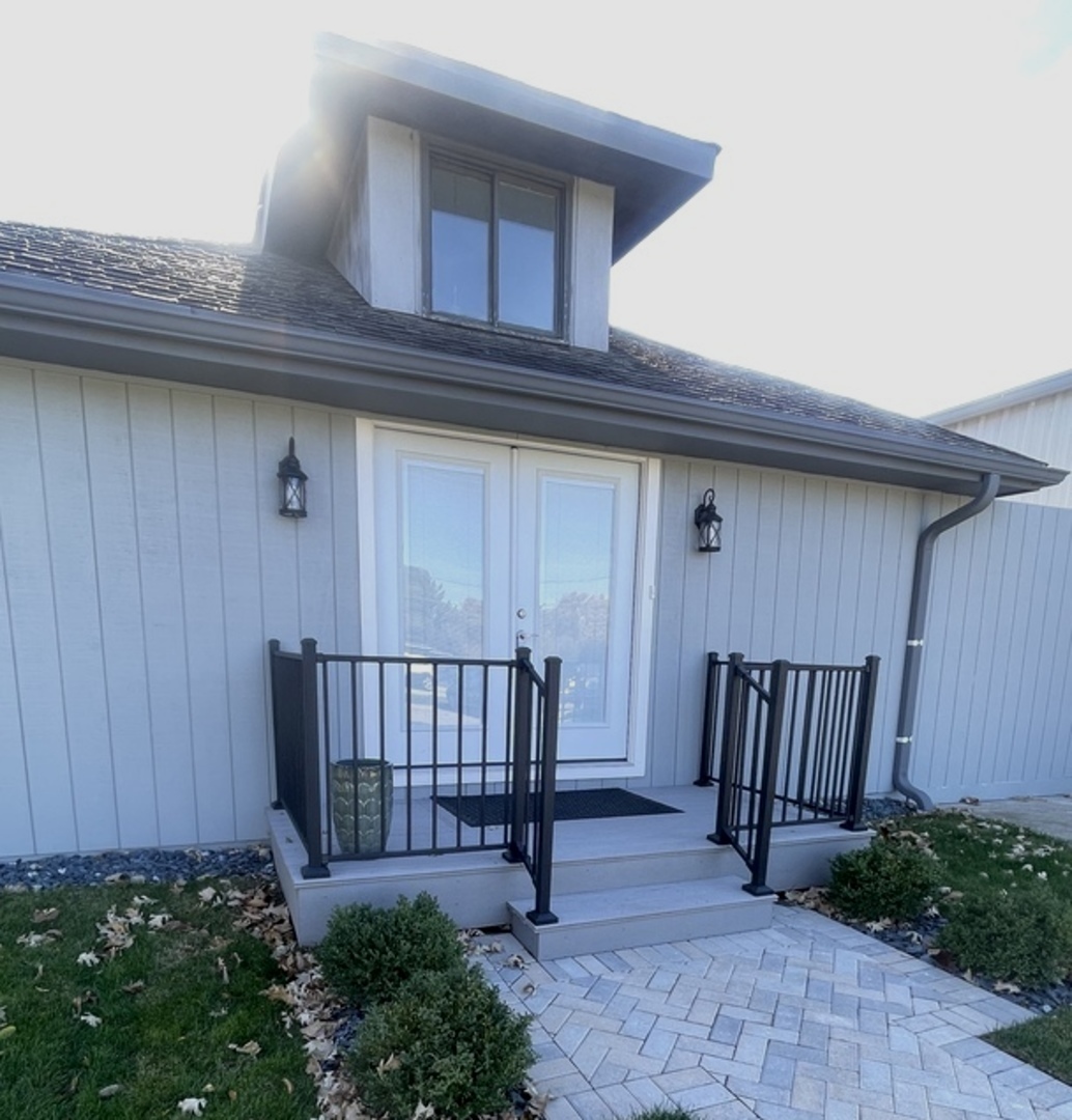 26073 W Grand Avenue, Ingleside, IL 60041