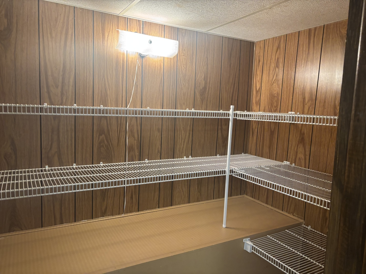 320 N Main Street, Roanoke, IL 61561