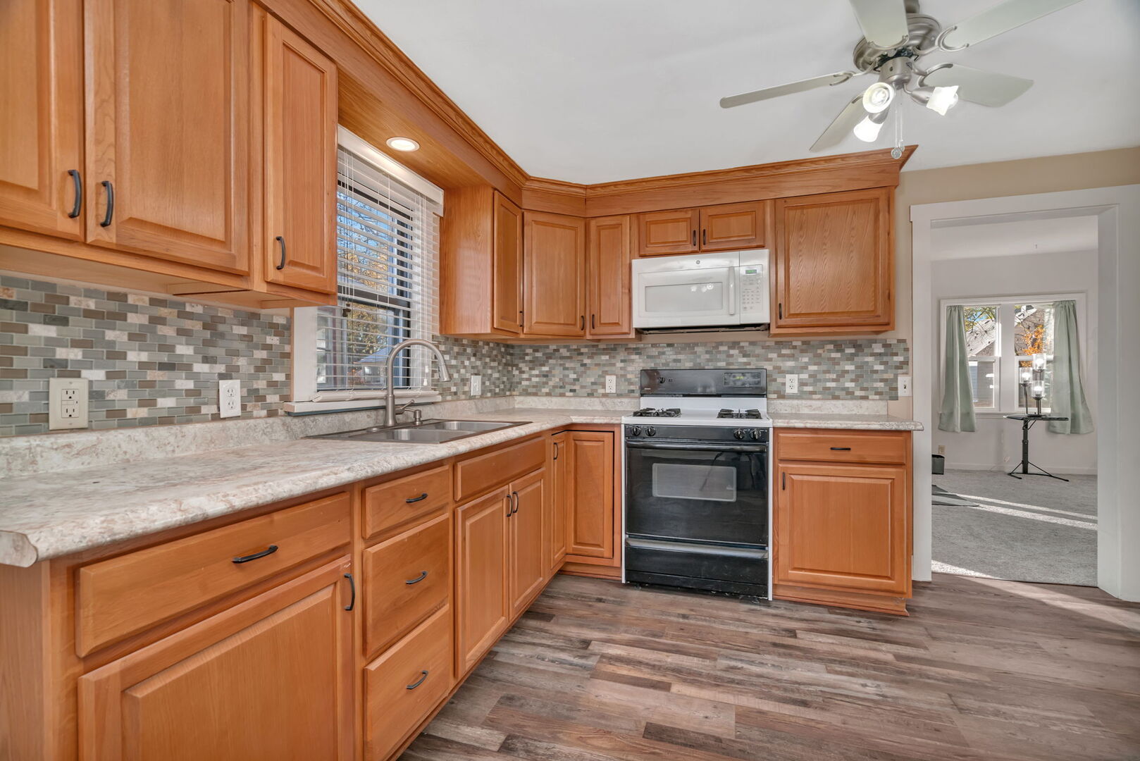 414 E Chapin Street, Morris, IL 60450