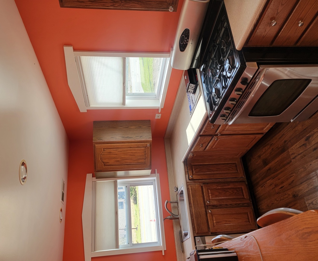 8621 US Highway 12 Highway, Richmond, IL 60071