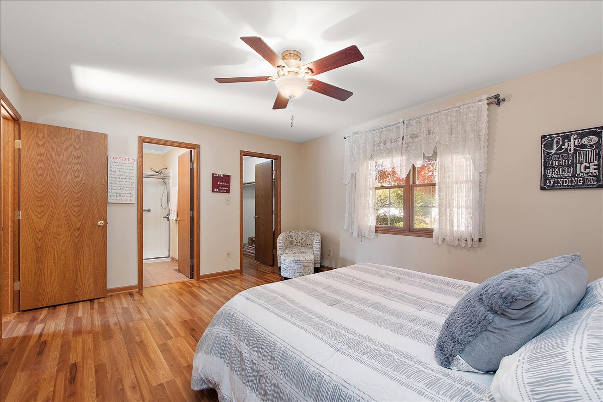 235 E JOHN CASEY Road, Bourbonnais, IL 60914