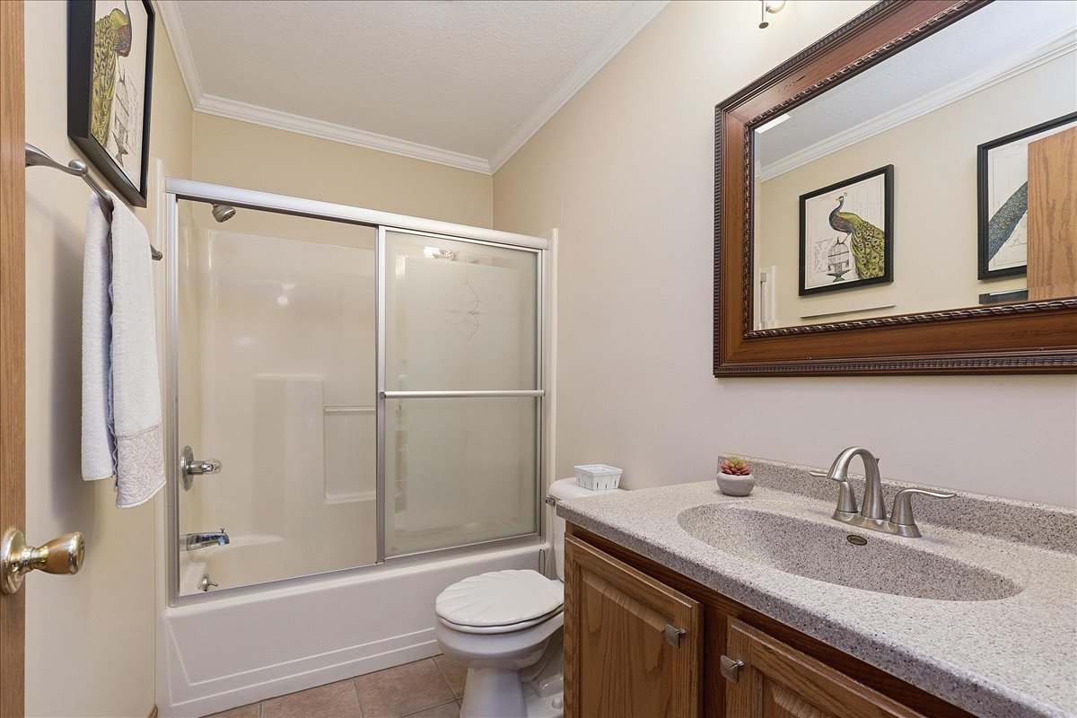 235 E JOHN CASEY Road, Bourbonnais, IL 60914