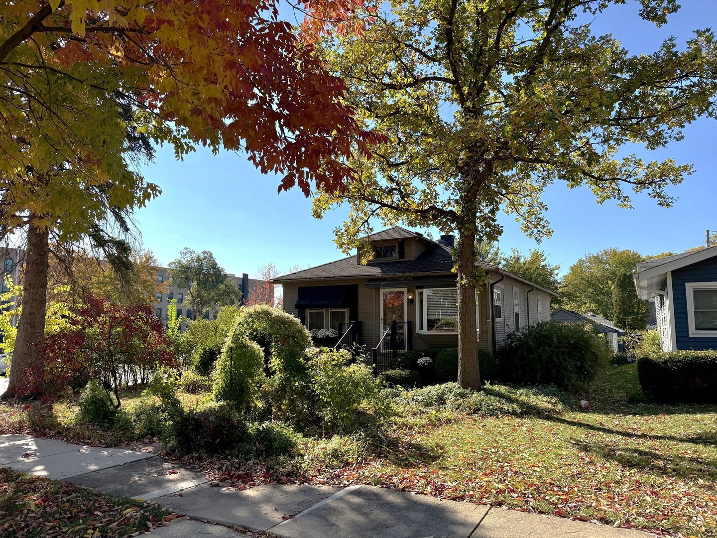 Naperville, IL 60563