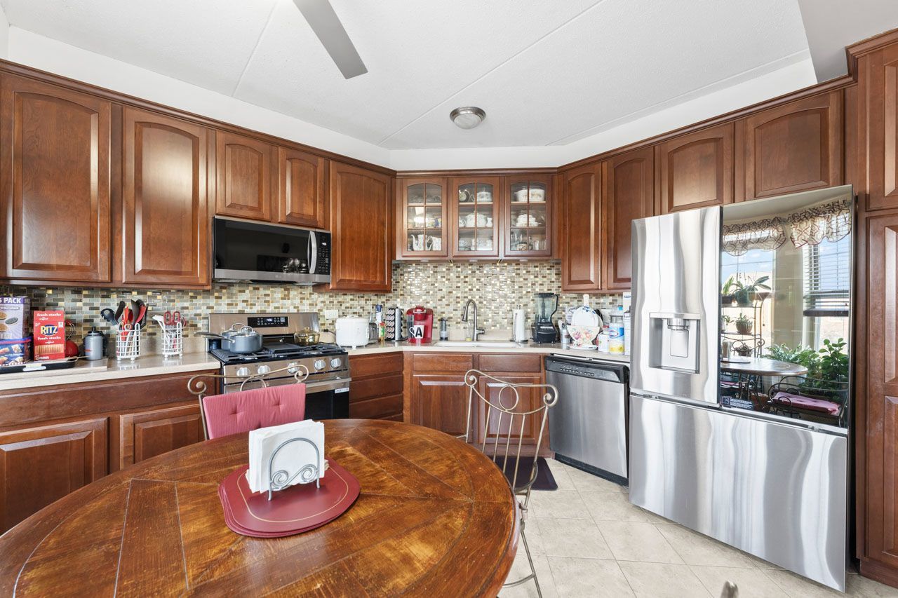 511 Prestwick Lane #302, Wheeling, IL 60090