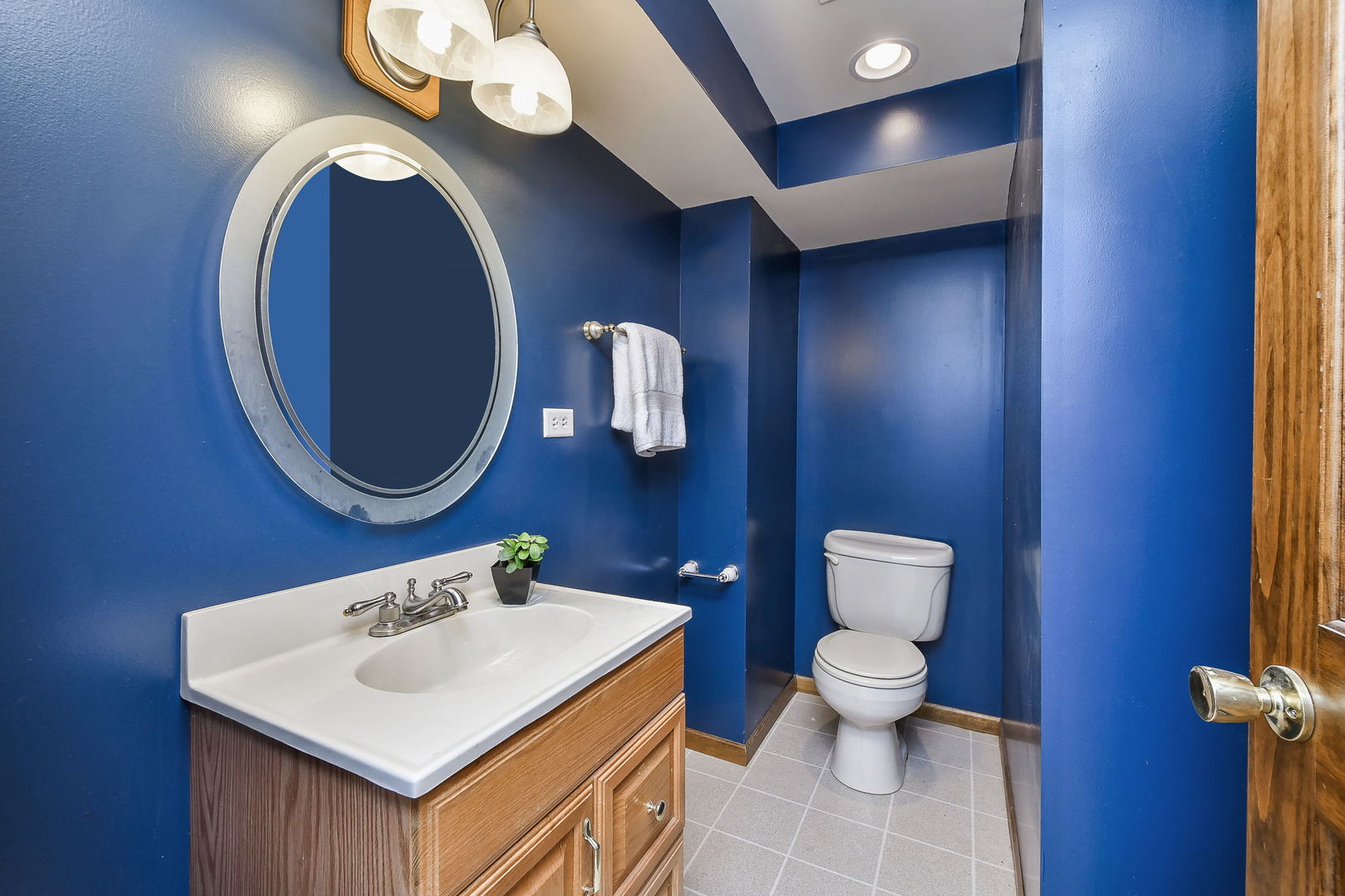 39W644 Harvey Square, Geneva, IL 60134