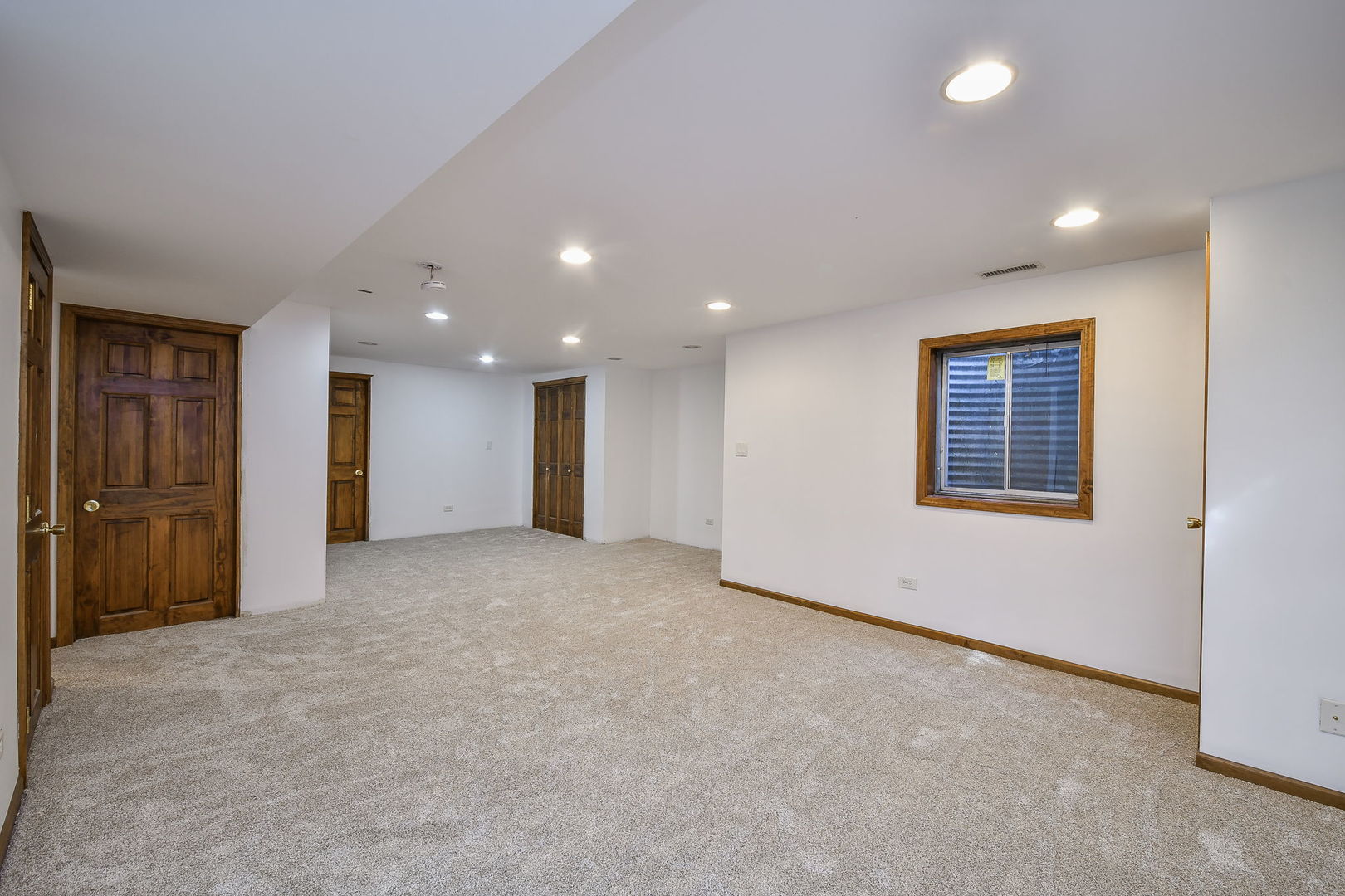 39W644 Harvey Square, Geneva, IL 60134