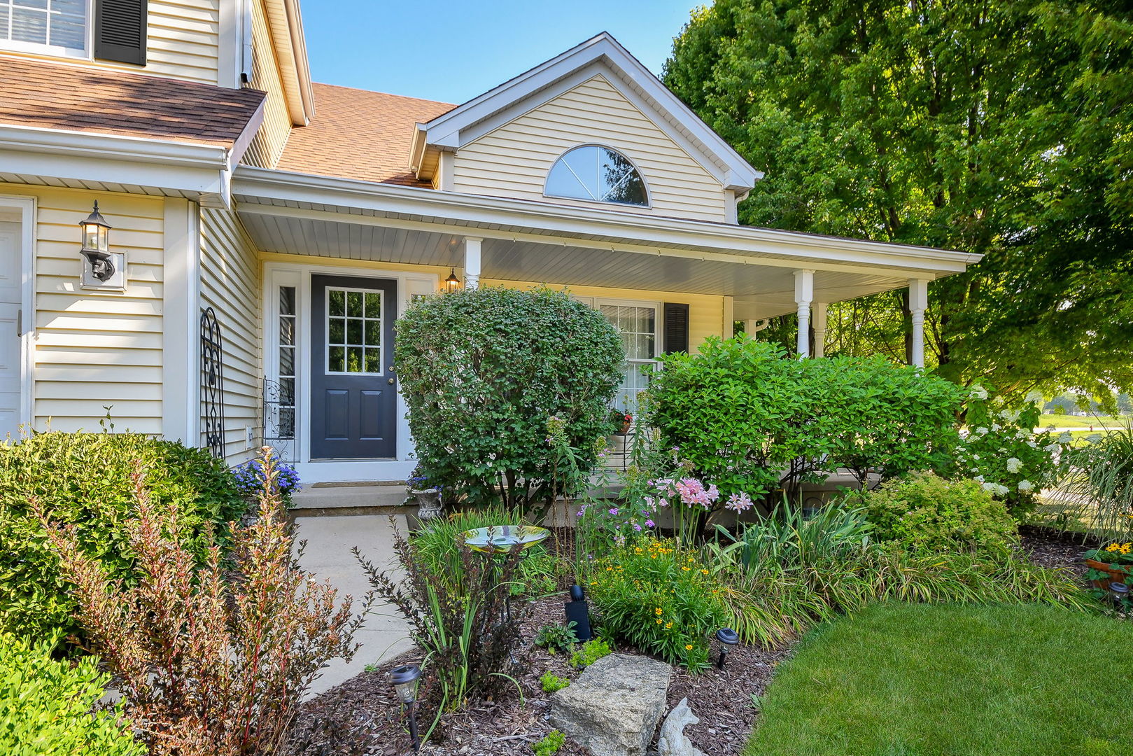 39W644 Harvey Square, Geneva, IL 60134