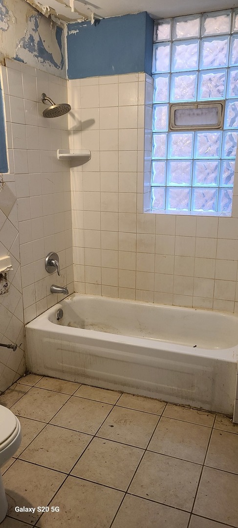 7625 S Sangamon Street, Chicago, IL 60620