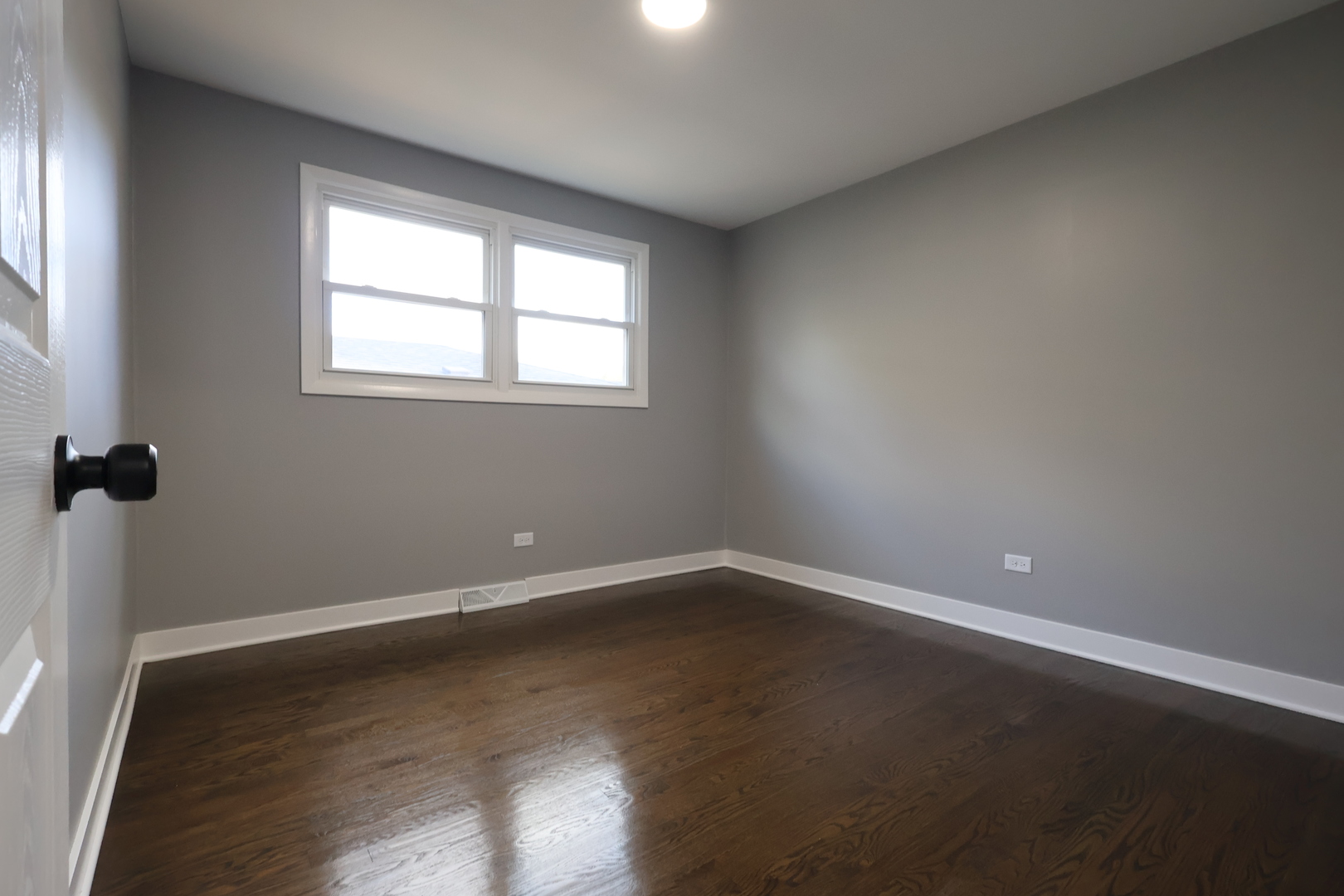 15742 E End Avenue, Dolton, IL 60419