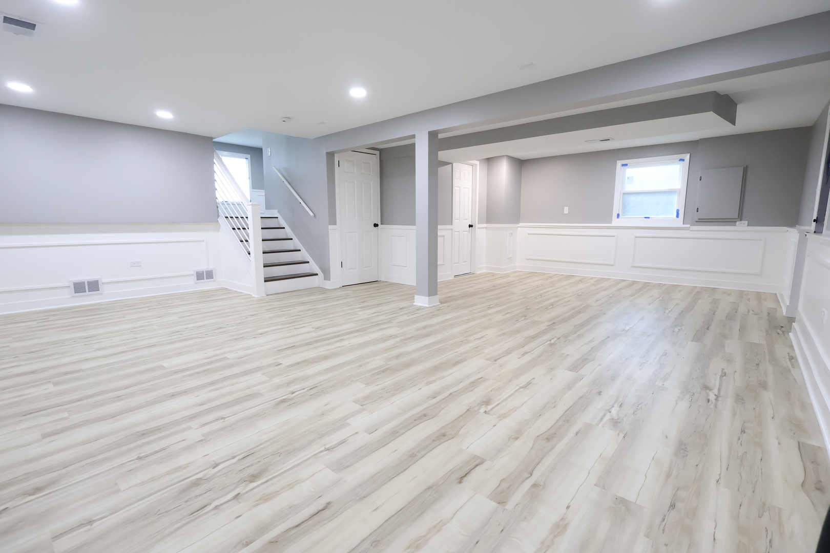 15742 E End Avenue, Dolton, IL 60419