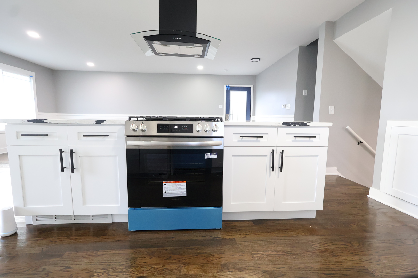 15742 E End Avenue, Dolton, IL 60419