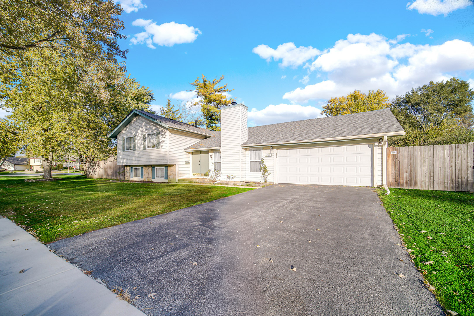 5763 Edison Circle, Hanover Park, IL 60133