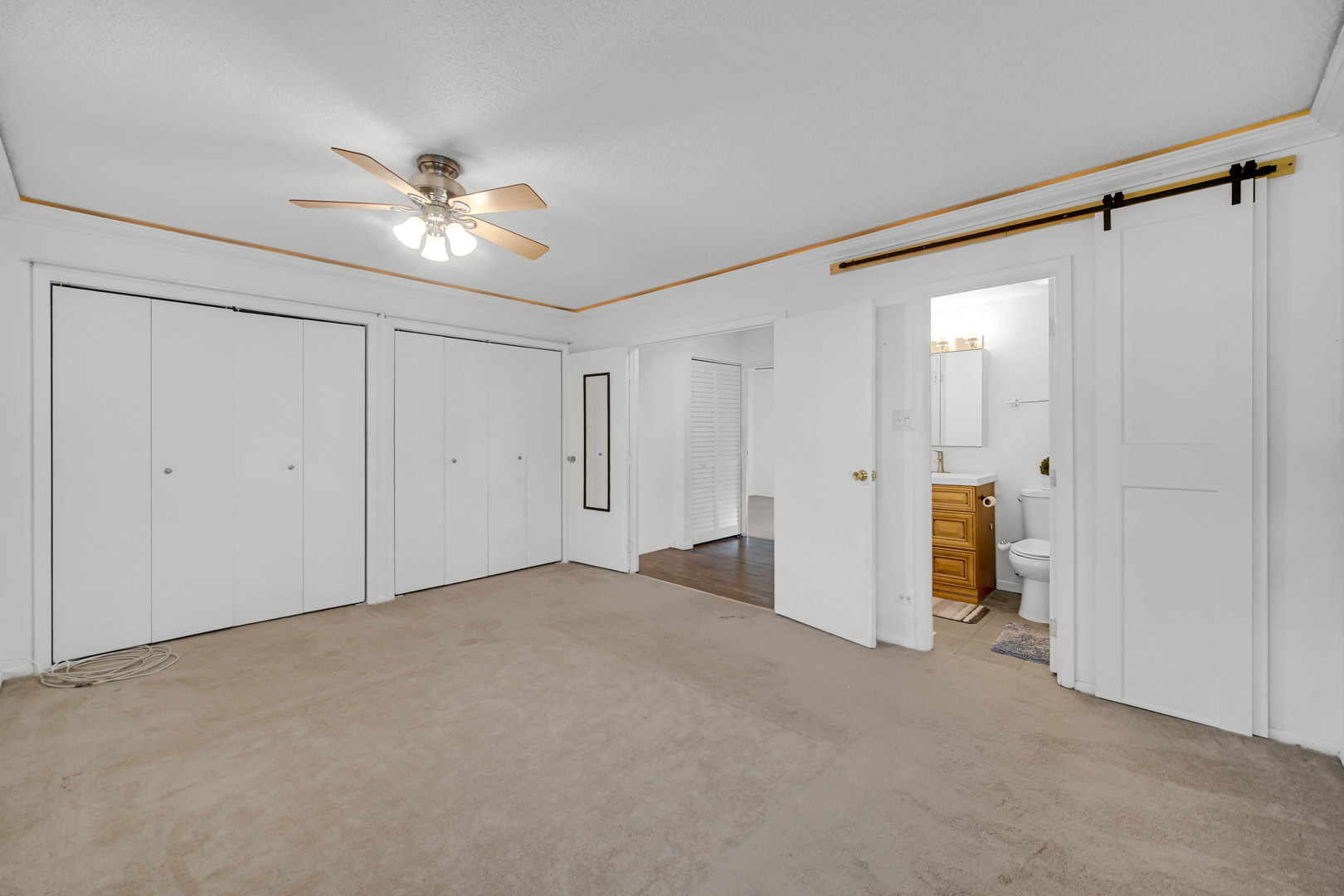 5763 Edison Circle, Hanover Park, IL 60133