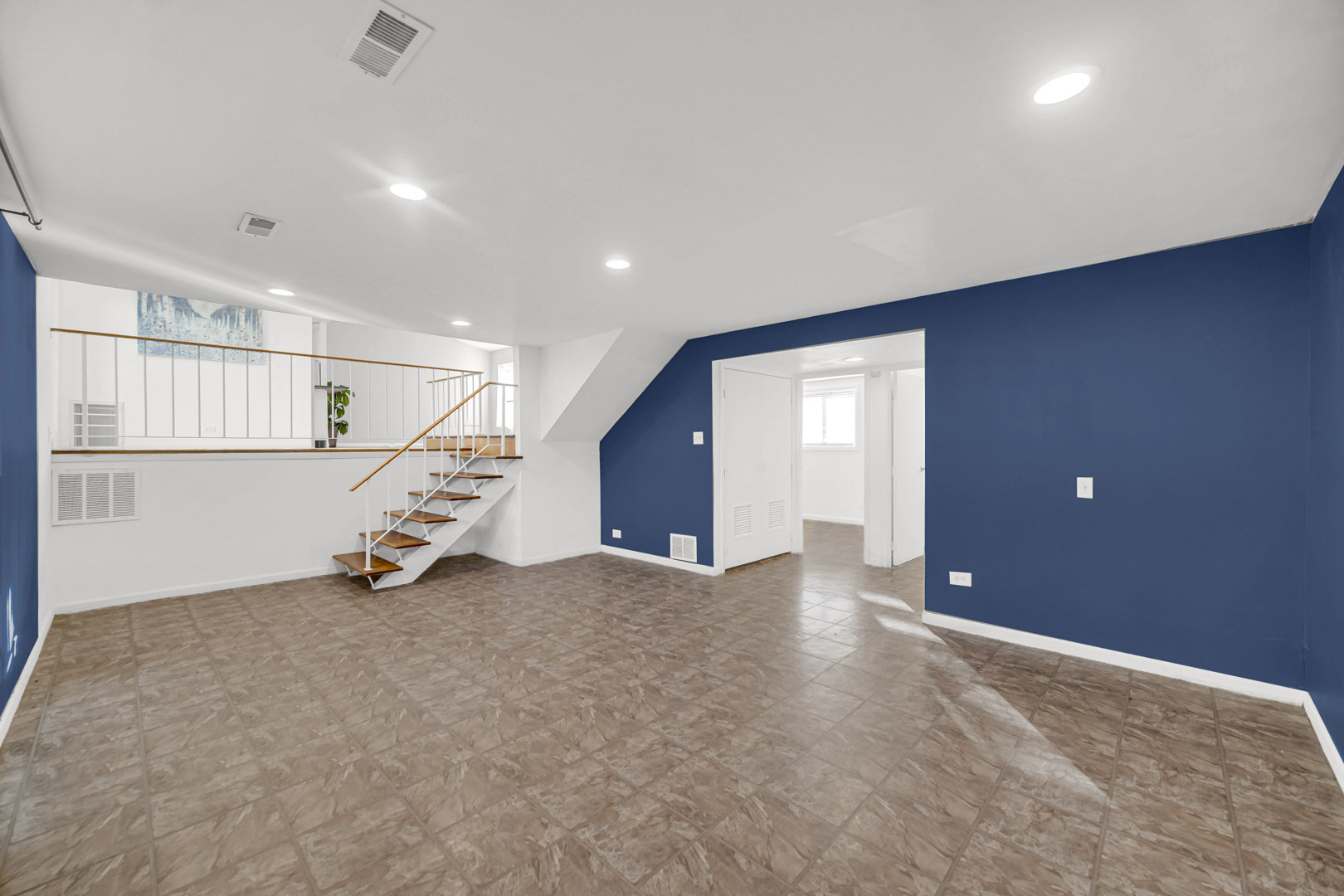 5763 Edison Circle, Hanover Park, IL 60133