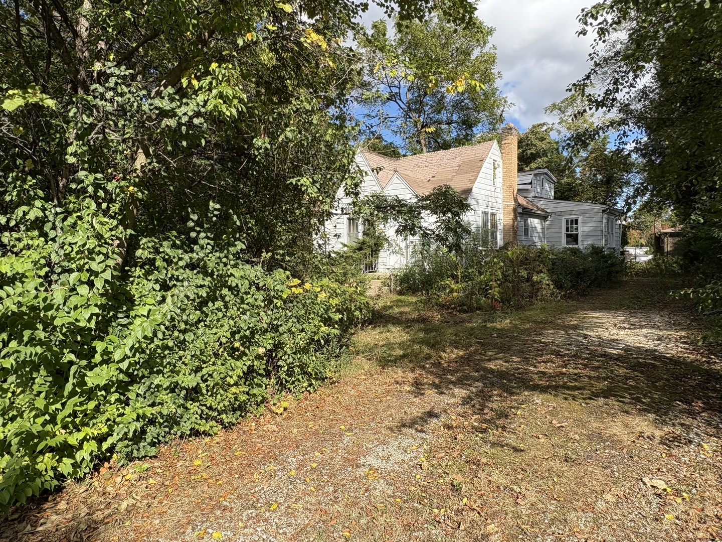 6N375 Rosedale Avenue, Roselle, IL 60172