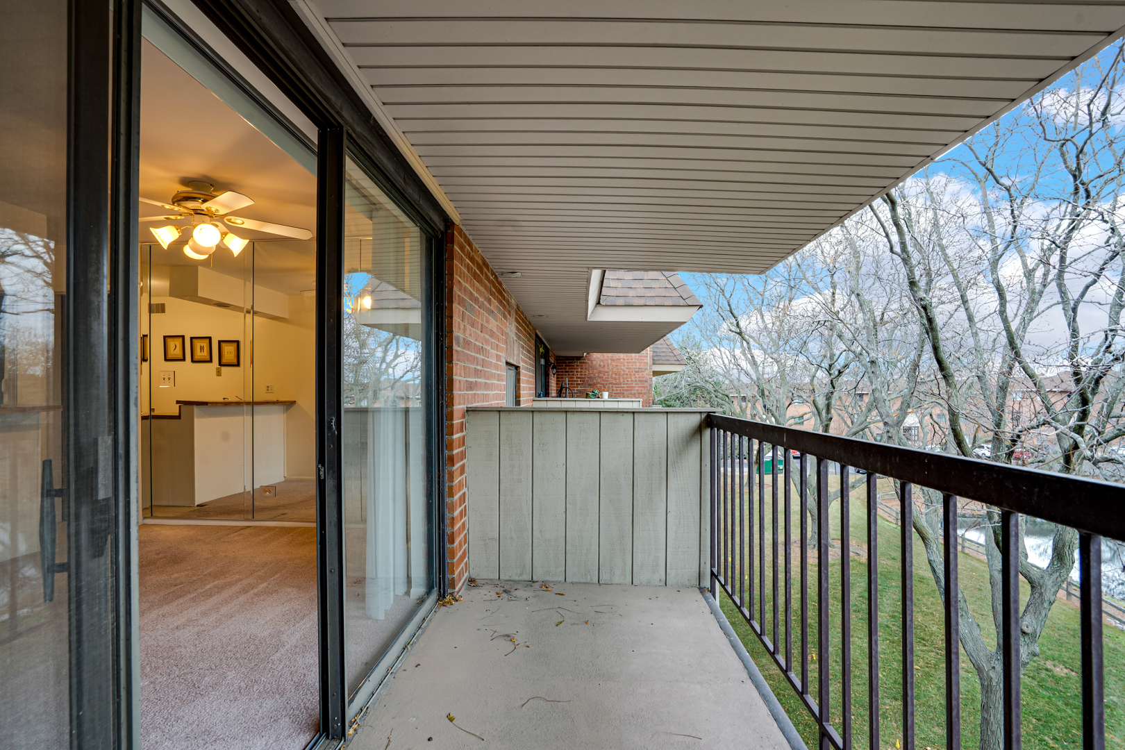 150 E Fountainview Lane #3B, Lombard, IL 60148