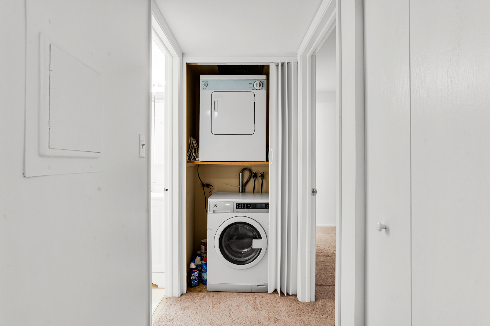 150 E Fountainview Lane #3B, Lombard, IL 60148