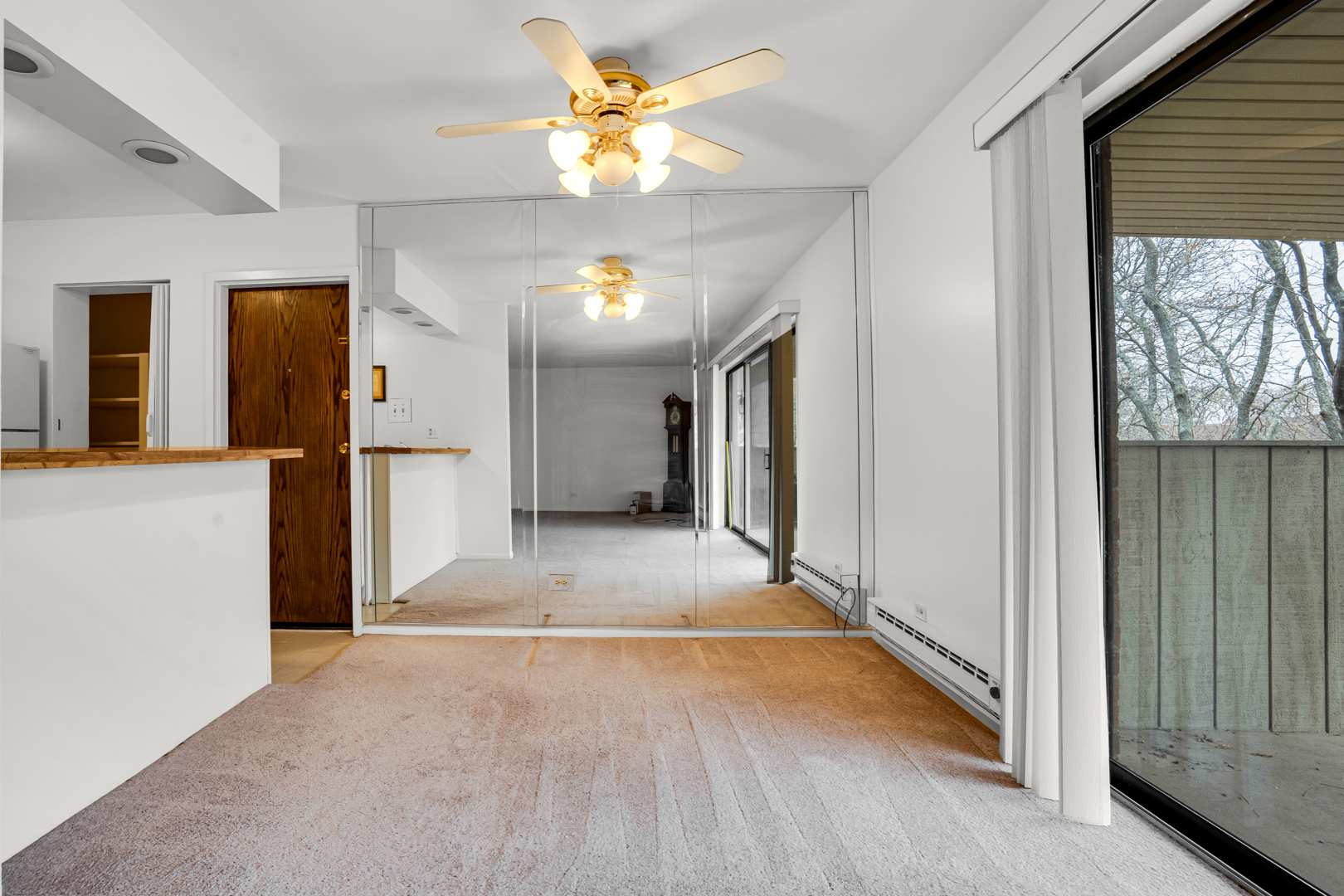 150 E Fountainview Lane #3B, Lombard, IL 60148