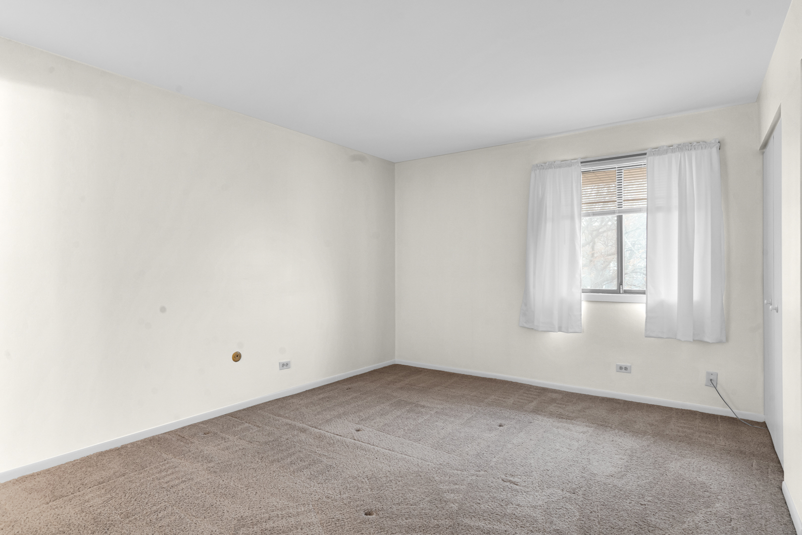 150 E Fountainview Lane #3B, Lombard, IL 60148