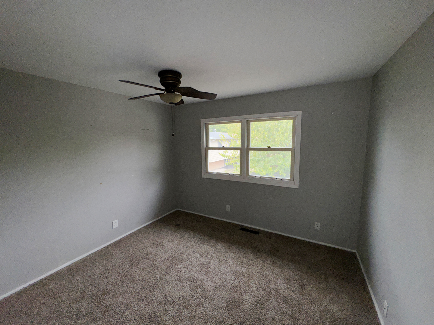 1612 Golfview Road, Rantoul, IL 61866