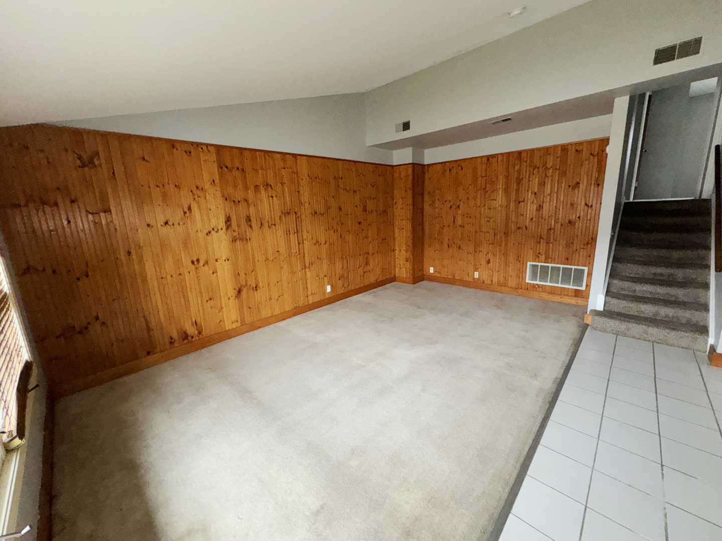 1612 Golfview Road, Rantoul, IL 61866