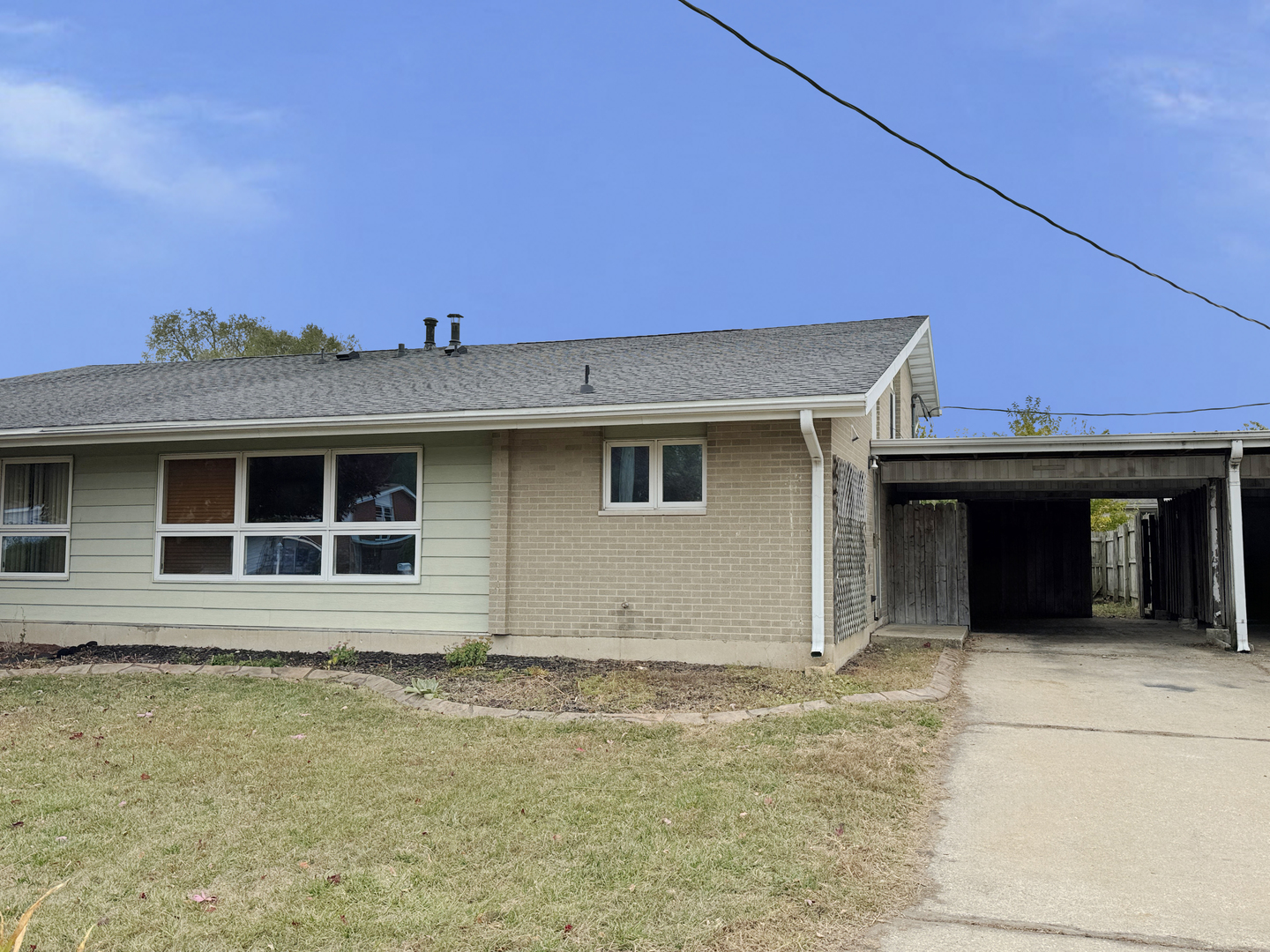 1612 Golfview Road, Rantoul, IL 61866