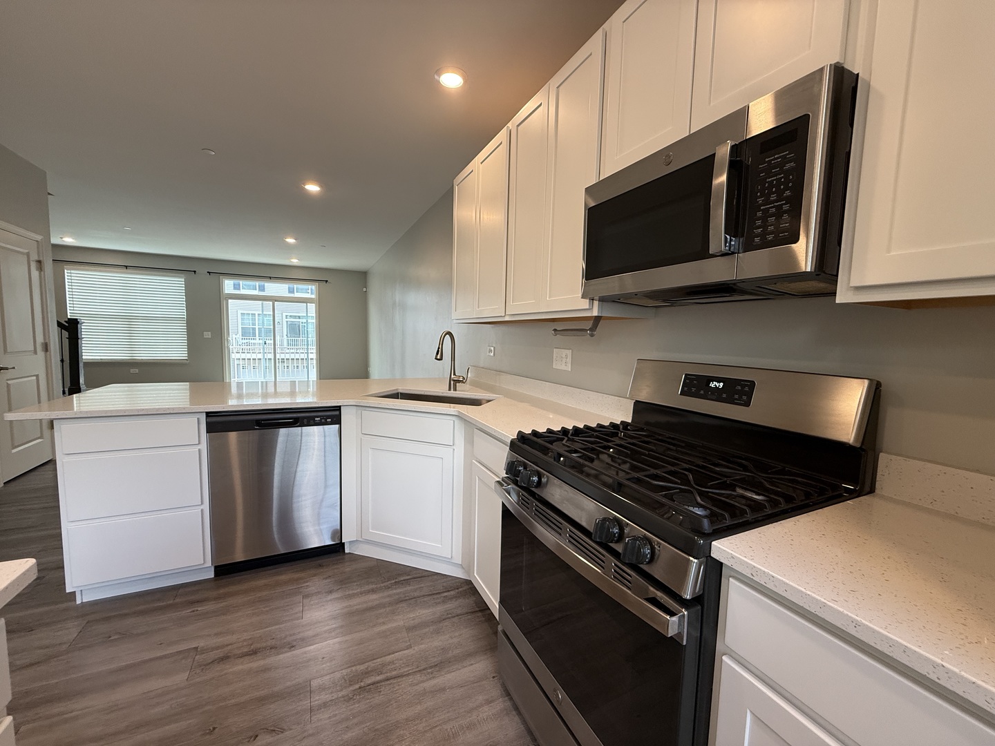 8972 Dolby Street #0, Huntley, IL 60142