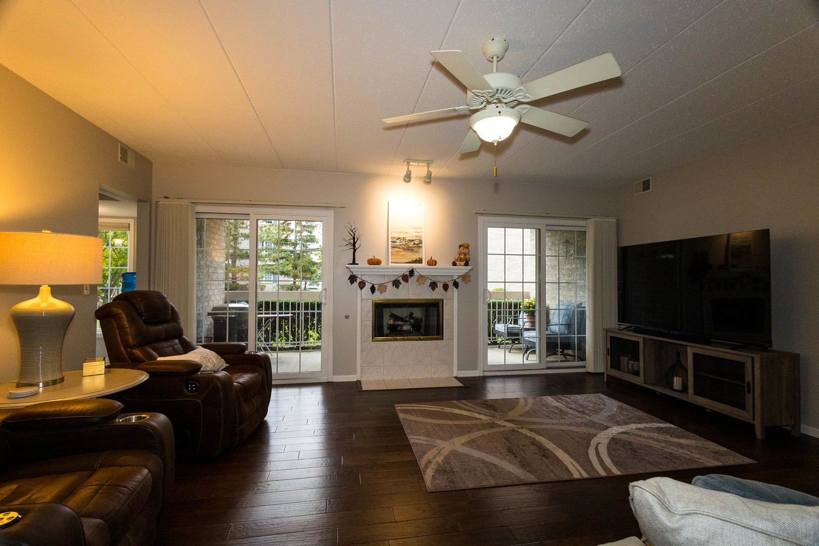 7755 BRISTOL PARK Drive #1NE, Tinley Park, IL 60477