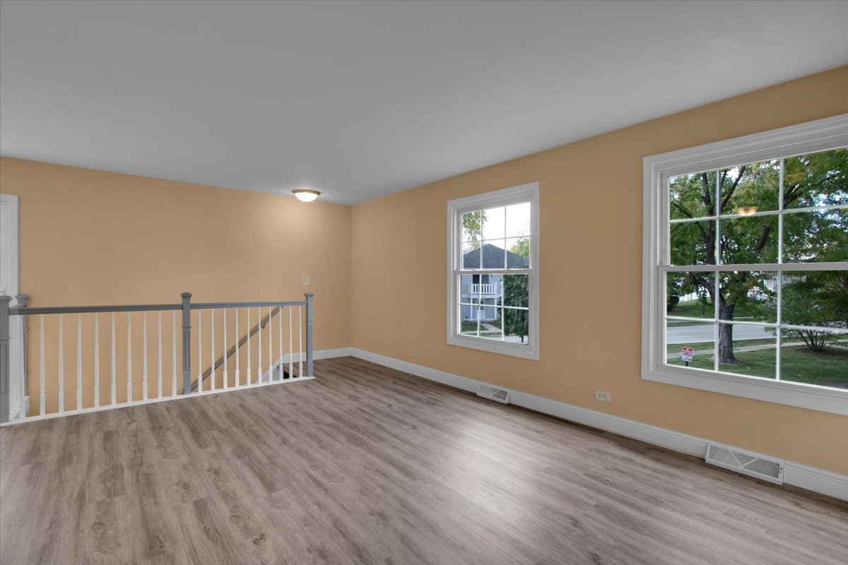 488 Darlene Lane #D, Glendale Heights, IL 60139