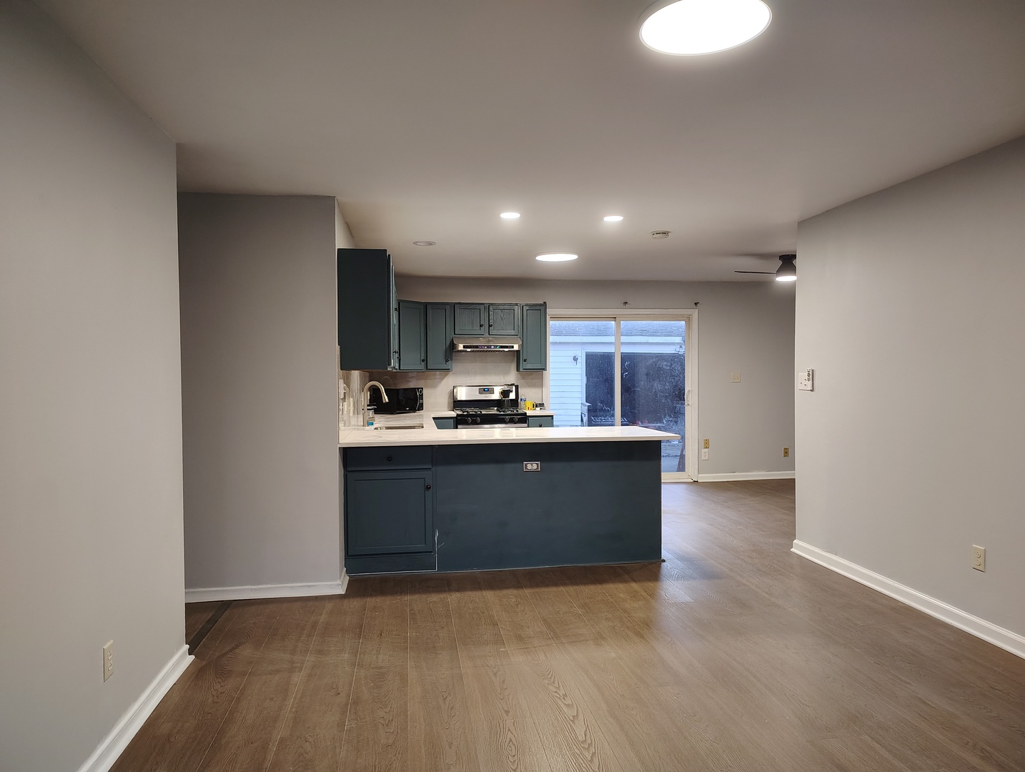 434 Kenyon Avenue, Romeoville, IL 60446