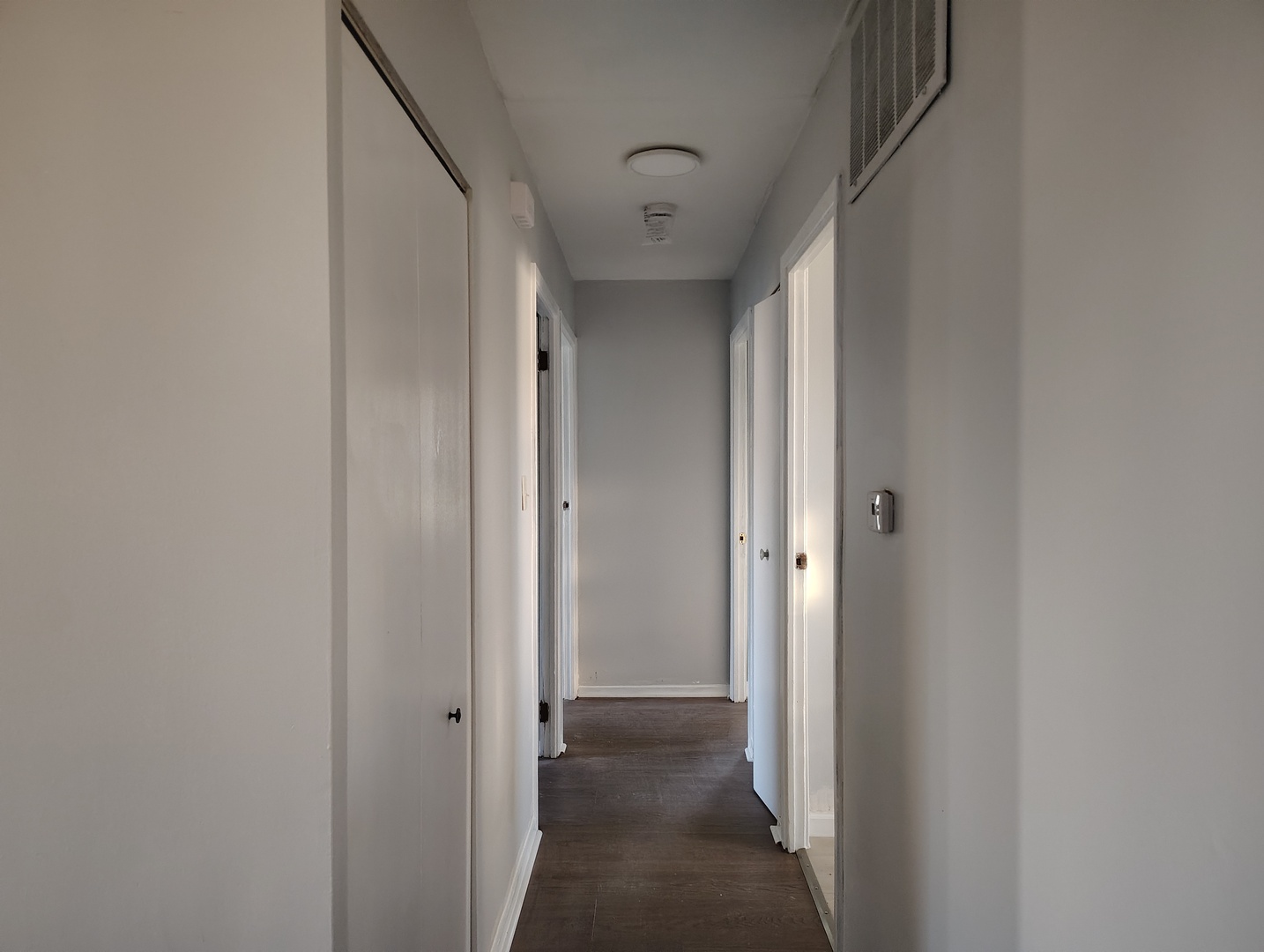 434 Kenyon Avenue, Romeoville, IL 60446