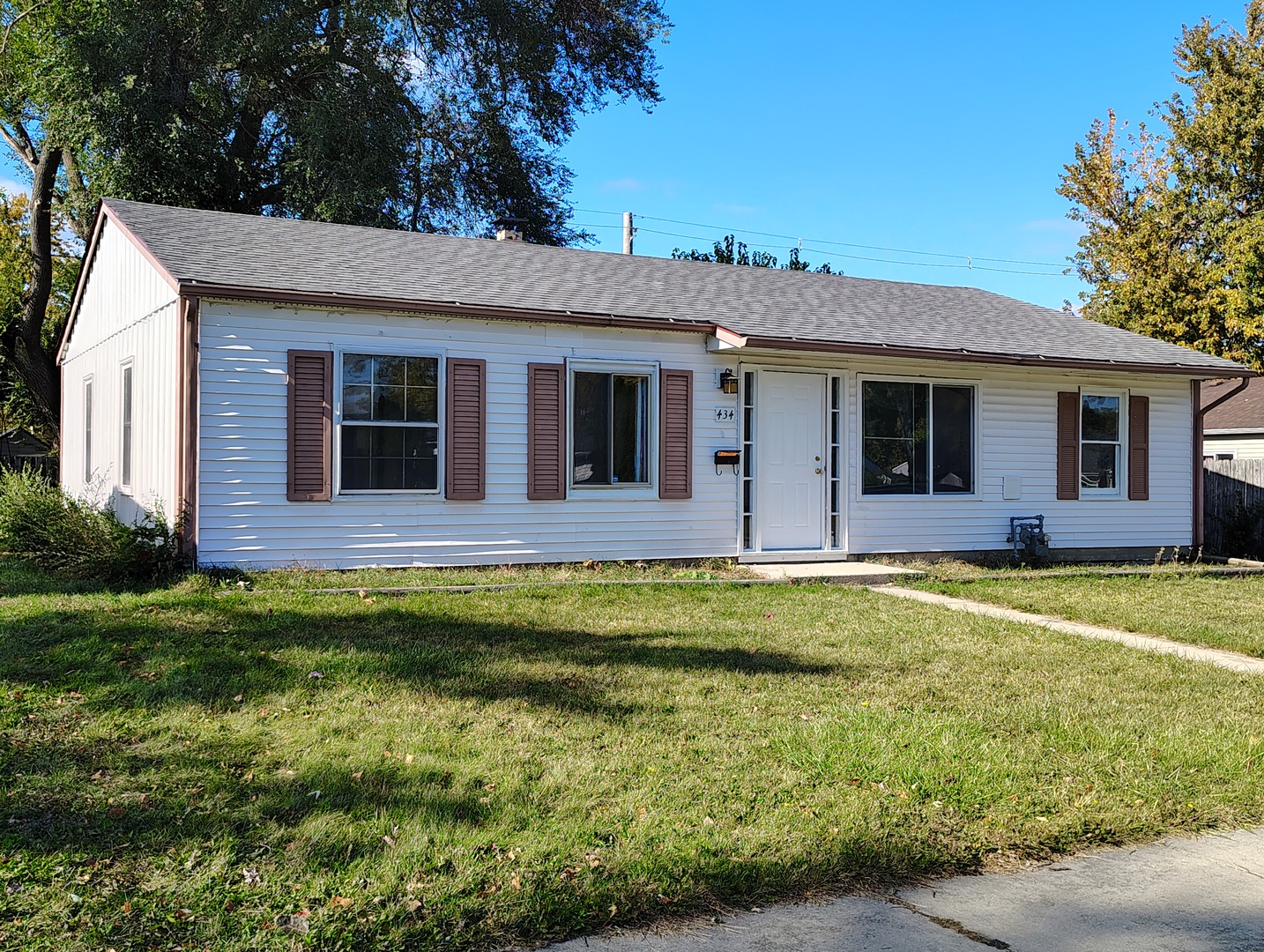 434 Kenyon Avenue, Romeoville, IL 60446