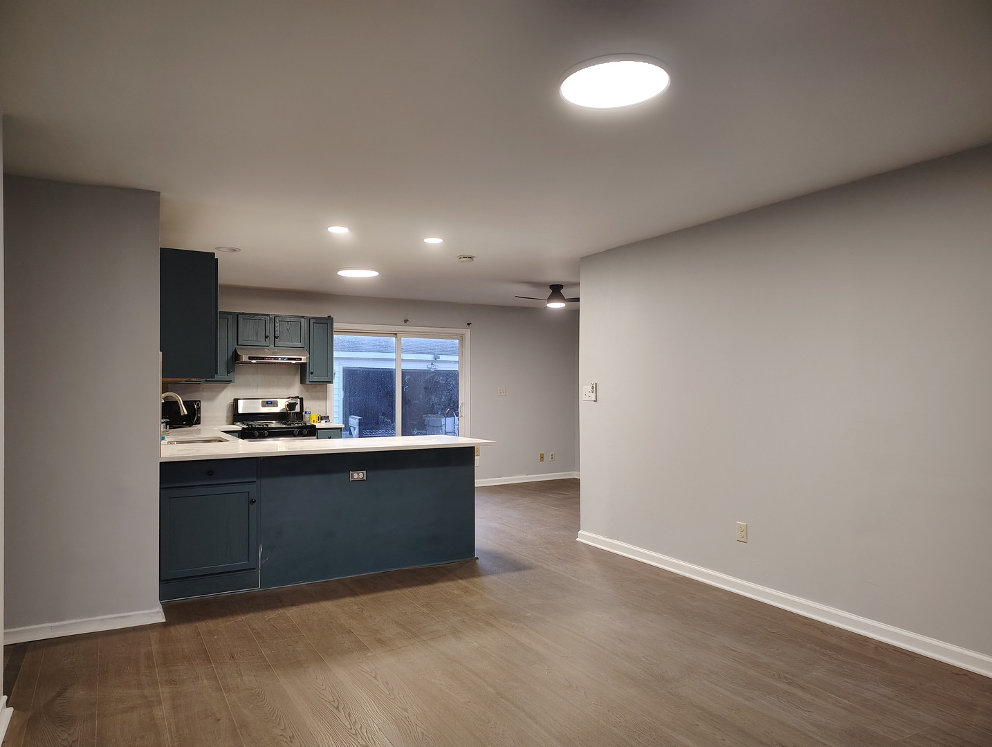 434 Kenyon Avenue, Romeoville, IL 60446