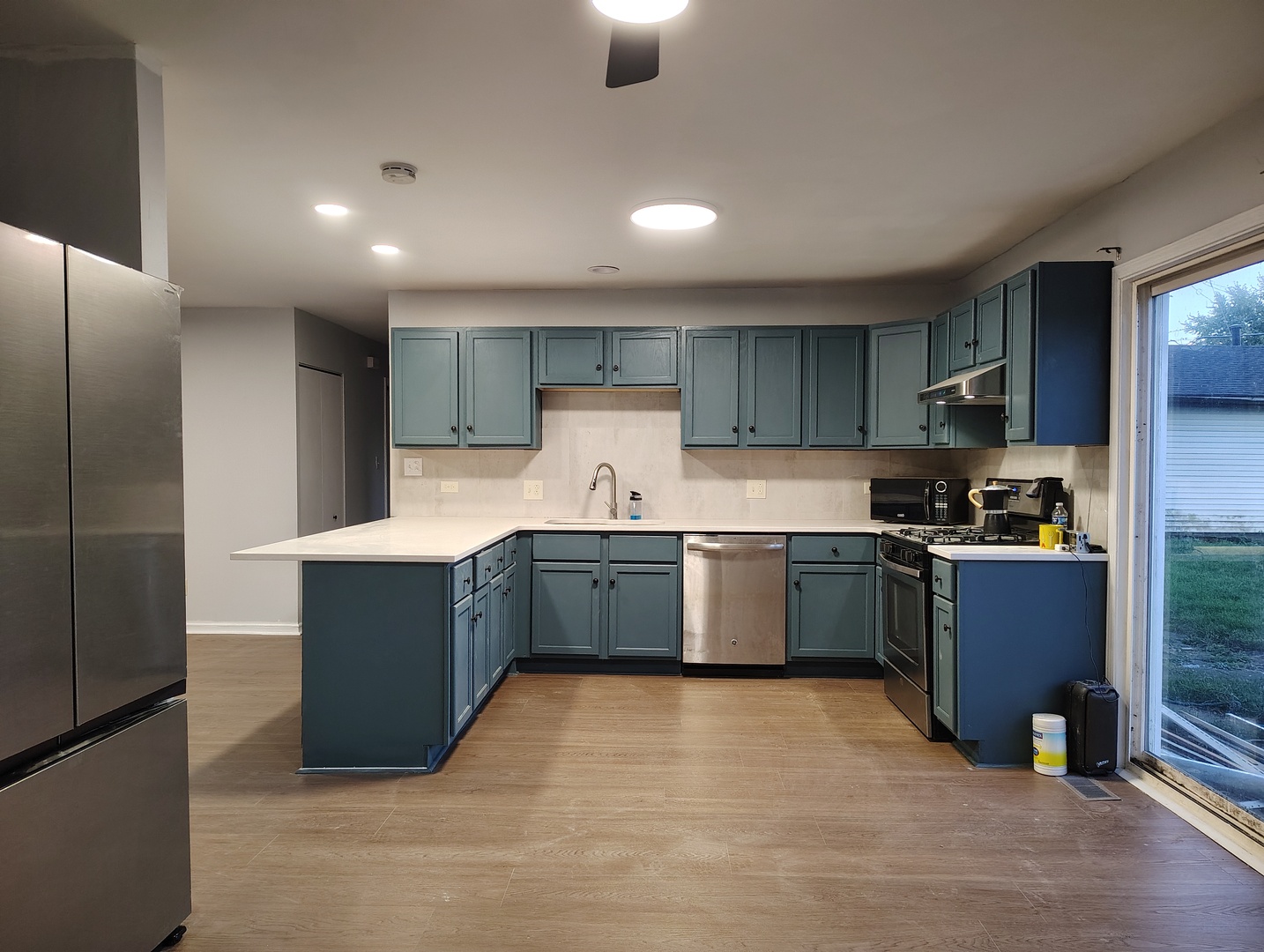 434 Kenyon Avenue, Romeoville, IL 60446