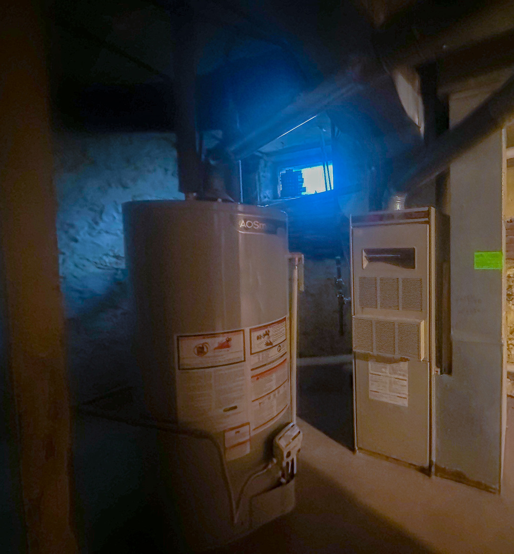 614 N 1st Street, Rockford, IL 61107