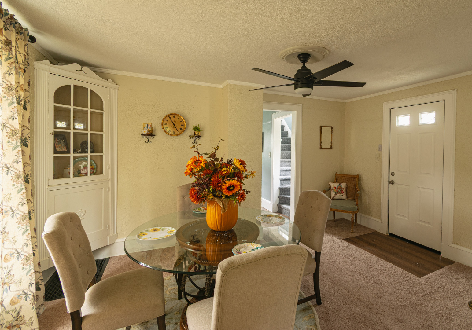 614 N 1st Street, Rockford, IL 61107