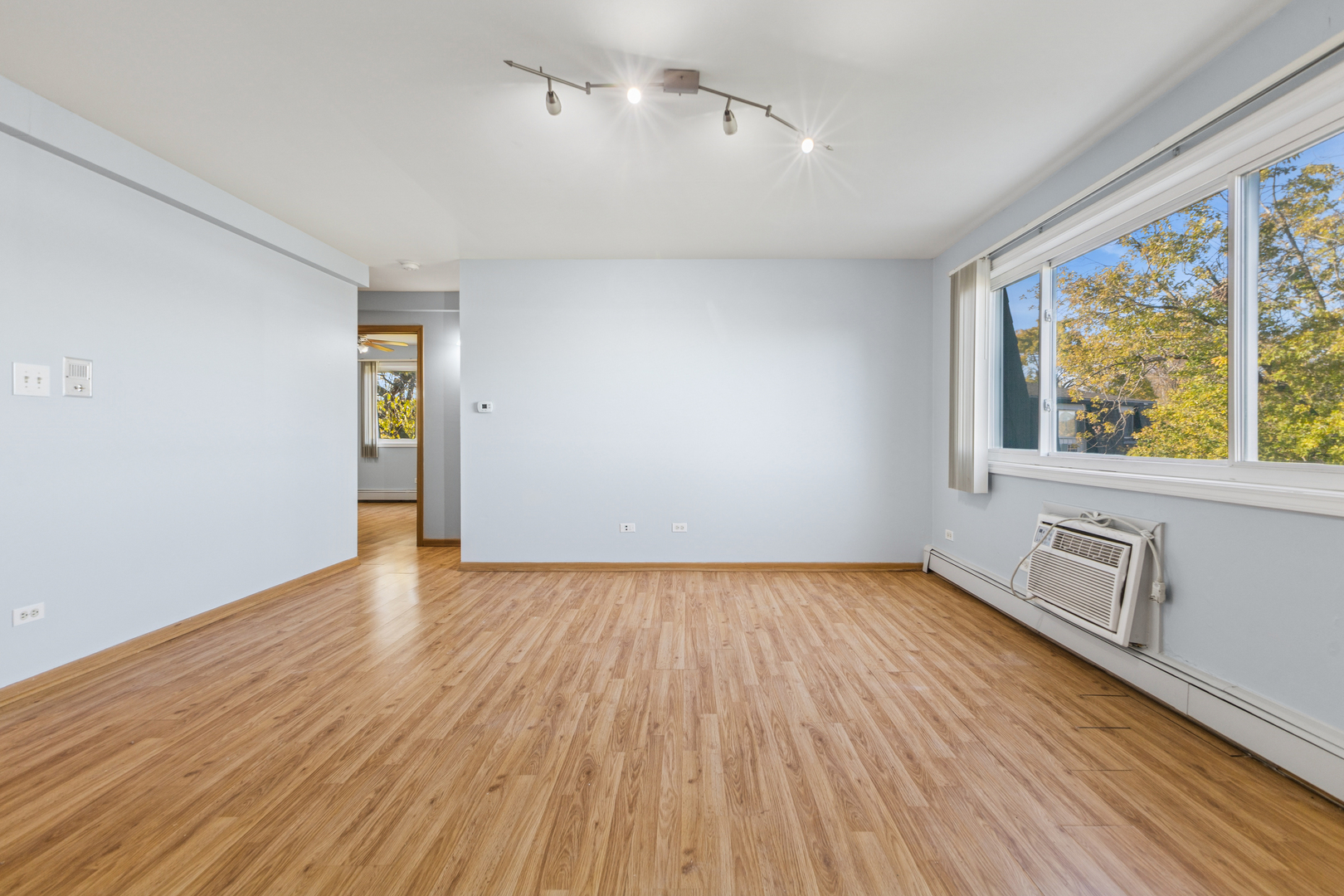 17220 71st Avenue #11, Tinley Park, IL 60477