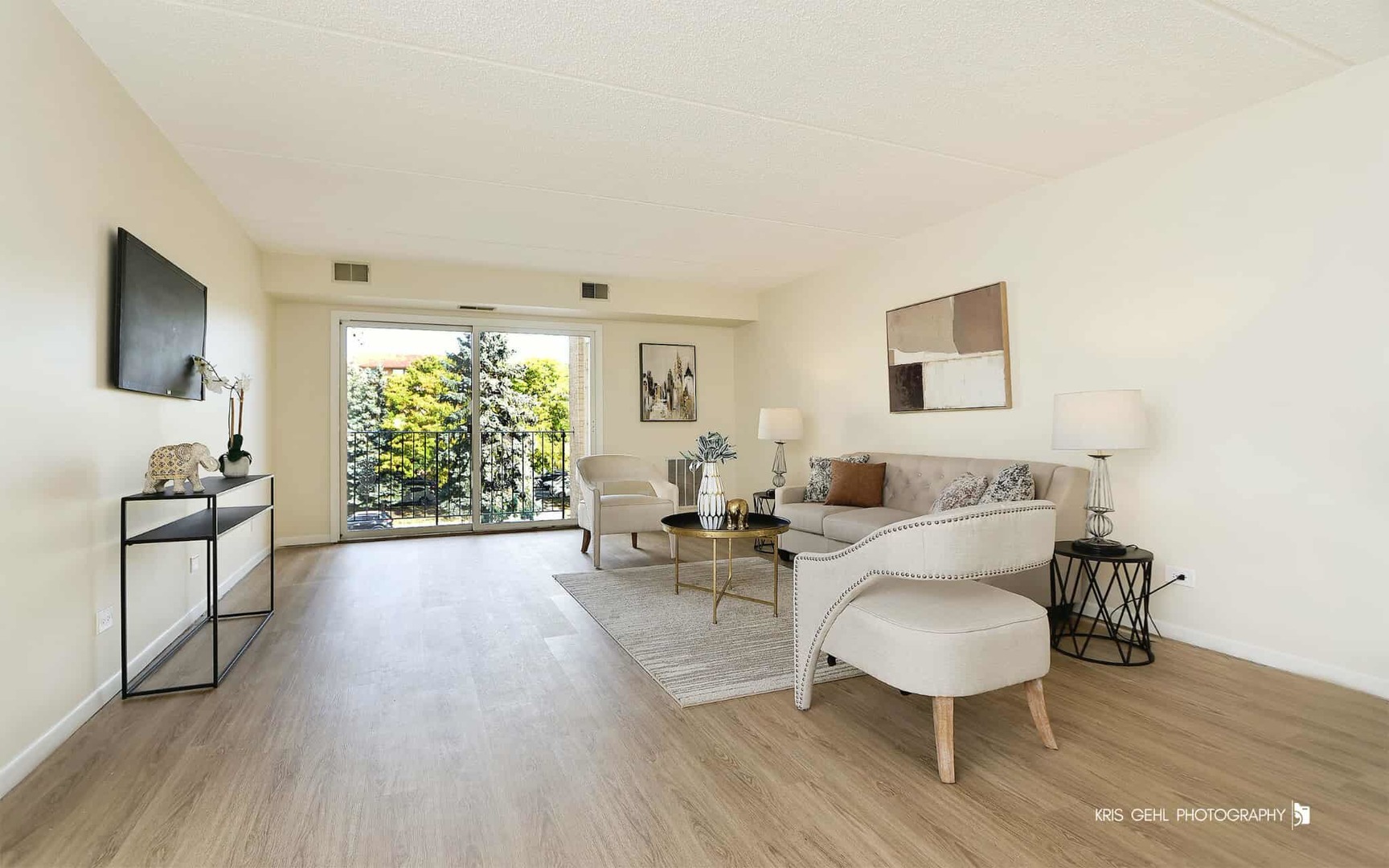 4106 N NARRAGANSETT Avenue #301, Chicago, IL 60634