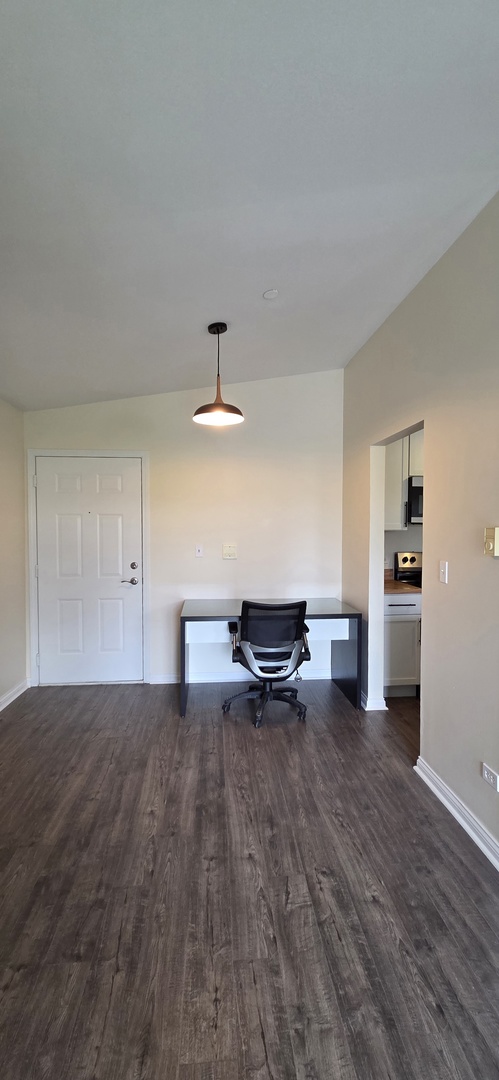 1313 Cunat Court #3F, Lake In The Hills, IL 60156