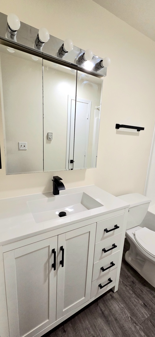 1313 Cunat Court #3F, Lake In The Hills, IL 60156