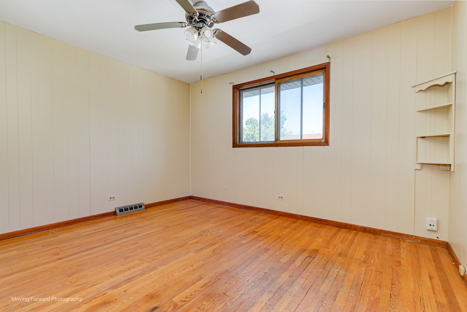 16815 Wausau Avenue, South Holland, IL 60473